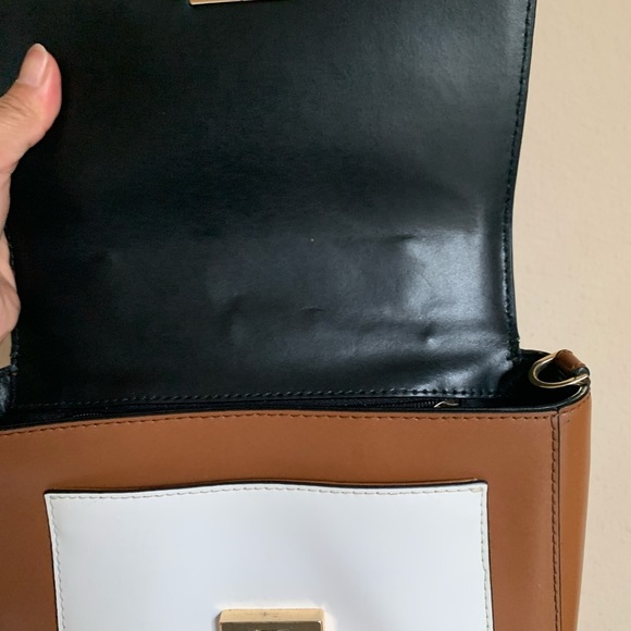 Michael Kors rare Mindy bag small (not the mini version) - Picture 9 of 10